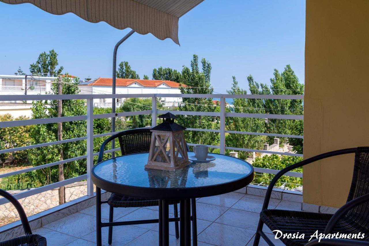 Drosia Apartments Kypseli Bagian luar foto